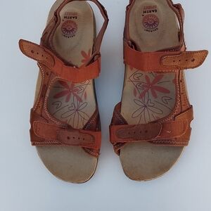 NEW! Earth Spirit Savoy Sandals Brown Tan w Gelron Cudhioned Support  Size 11